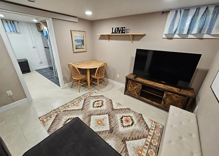 The Cottonwood Den Laramie